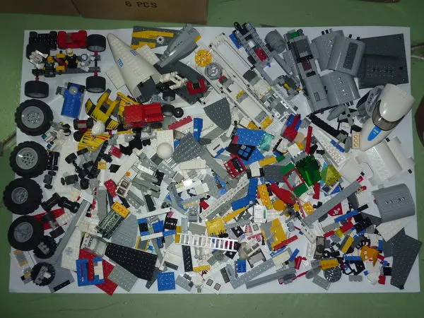 Lego Lot Parts 散件 配件 人仔 Aeroplane Star Wars R2-D2 車 飛機 Police Mini Figure (Piu#522) 1140239260 1