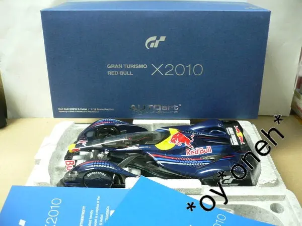 Autoart 1/18 Gran Turismo Red Bull X2010 S. Vettel (18108) (Piu500) 1