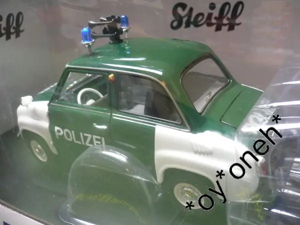 Revell 1/18 Steiff Goggomobil T250 &Quot;Polizei&Quot; 警車 (65813) (Piu100店) 2