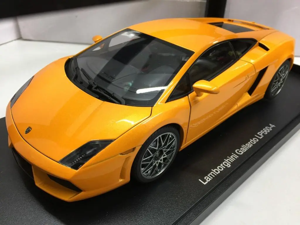 Autoart 1/18 Lamborghini Gallardo Lp560-4 Borealis/ Metallic Orange With Optional Cordelia Wheels (74593) 2