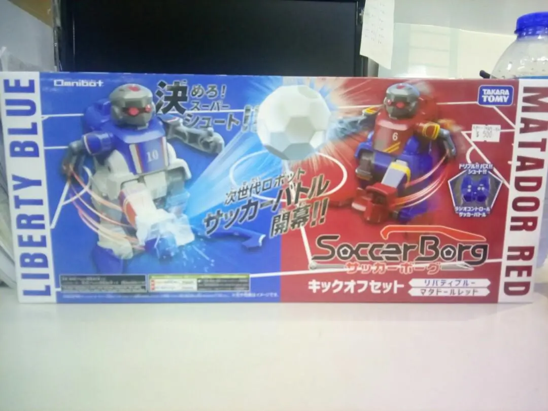 Takara Tomy 10287 搖控足球機械人 Soccer Borg (Epc-1489-112) 存 1