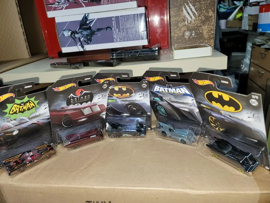Hotwheels Batman Batmobile Set Of 5 Dc Gdg83 1