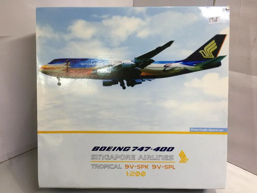 Jc Wings 1/200 Singapore Airlines Tropical Boeing 747-400 9V-Spl (Bbox2523) (C1081-8) 1