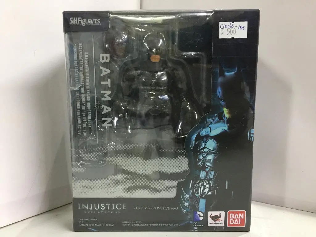 Bandai S.H.Figuarts Batman Injustice Ver. (91377) (C1030-100) 1