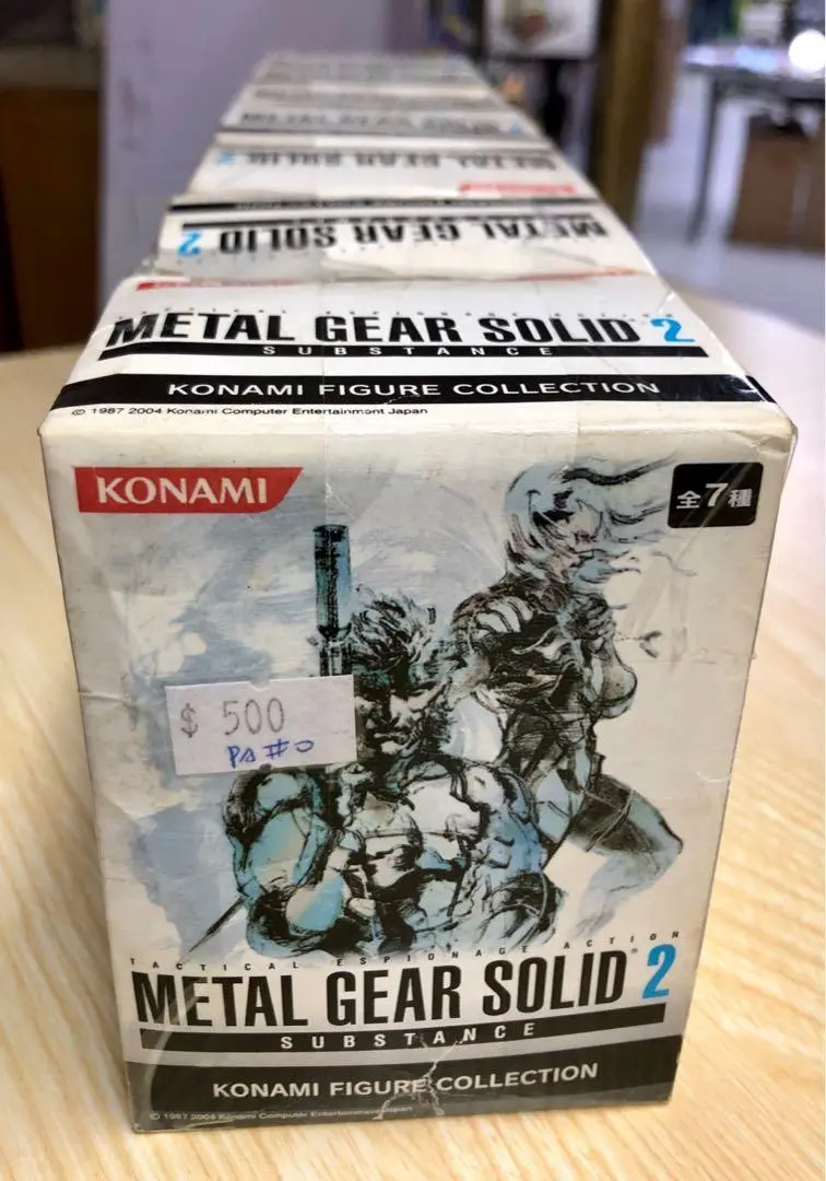 Hold - Konami 34001 潛龍諜影 合金裝備2 盒蛋套裝 Figure Collection Metal Gear Solid 2 Set (Pa-0) 1