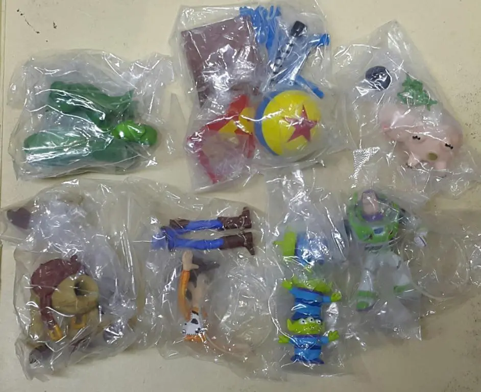 Hold - Takara Tomy Arts 98682 反斗奇兵3 胡迪 巴斯光年 抱抱龍 火腿 三眼仔 扭蛋套裝 Disney Toy Story 3 Diorama Collection Woody Buzz Lightyear Rex Hamm Aliens Set (Buy-Cw) L 2