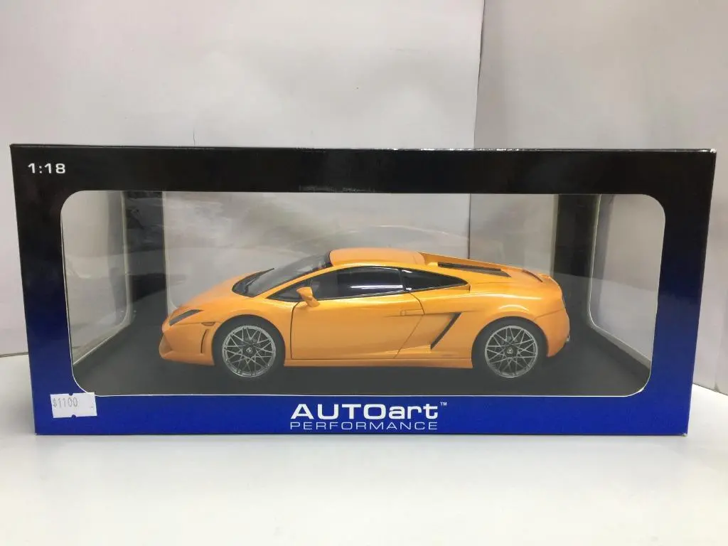 Autoart 1/18 Lamborghini Gallardo Lp560-4 Borealis/ Metallic Orange With Optional Cordelia Wheels (74593) 1