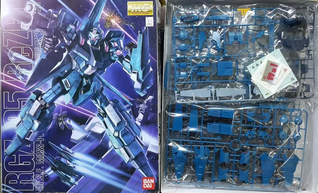 Bandai 65298 Mg Master Grade 1/100 Mobile Suit Gundam Unicorn Rgz-95 Rezel E.F.S.F. Mass-Produced Transformable Mobile Suit Plastic Model Kit 機動戰士高達uc 地球聯邦軍可變量產型機動戰士 Rgz-95 里歇爾 模型 (Ktv) B26091965 2
