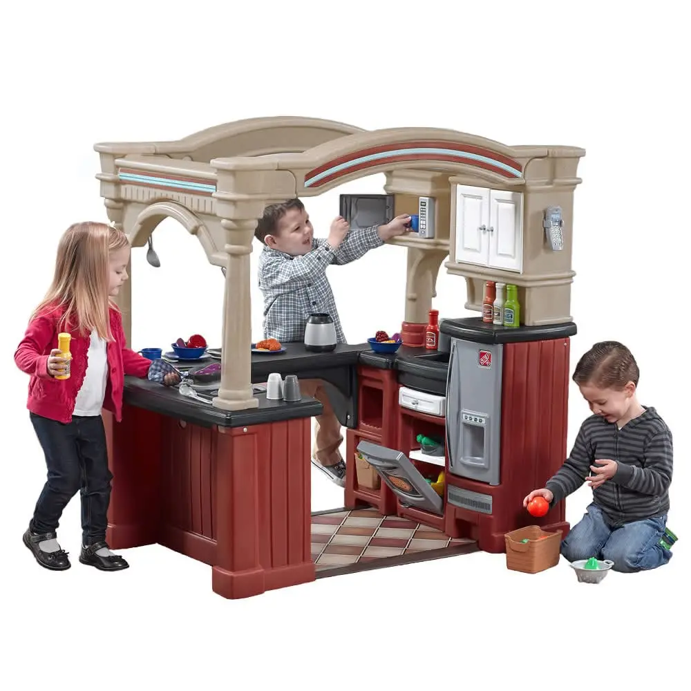 Step2 Grand Walk-In-Kitchen Playset 1