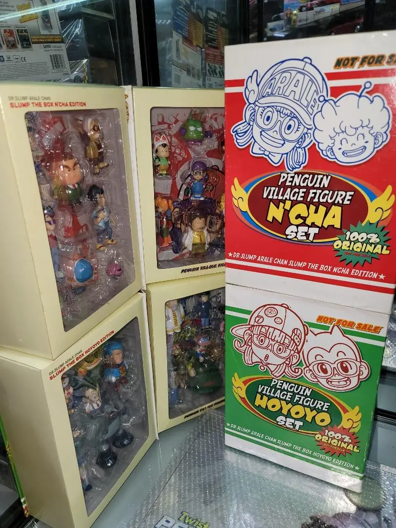 Iq博士小雲小吉 Dr.Slump Penguin Village Hoyoyo N'cha Set 1