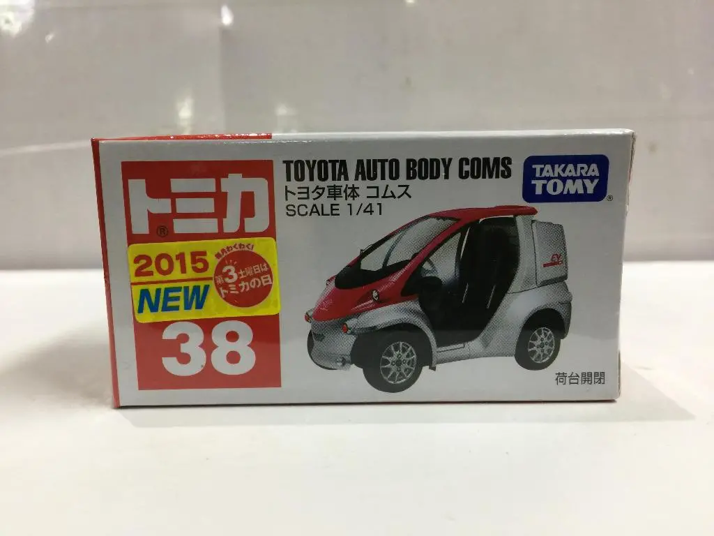 Takara Tomy Tomica 38 1/41 Toyota Auto Body Coms (82447) (C819-136) 1