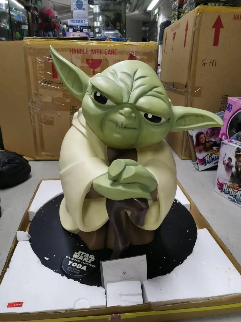 Life Size 1:1 Clone Wars Star Wras Yoda Statue 1/1  Lifesize Gentle Giant 1