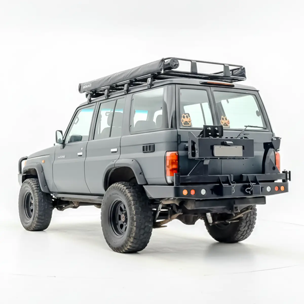 76 Series Rear Bar Spare Wheel Carrier | Rockarmor 1