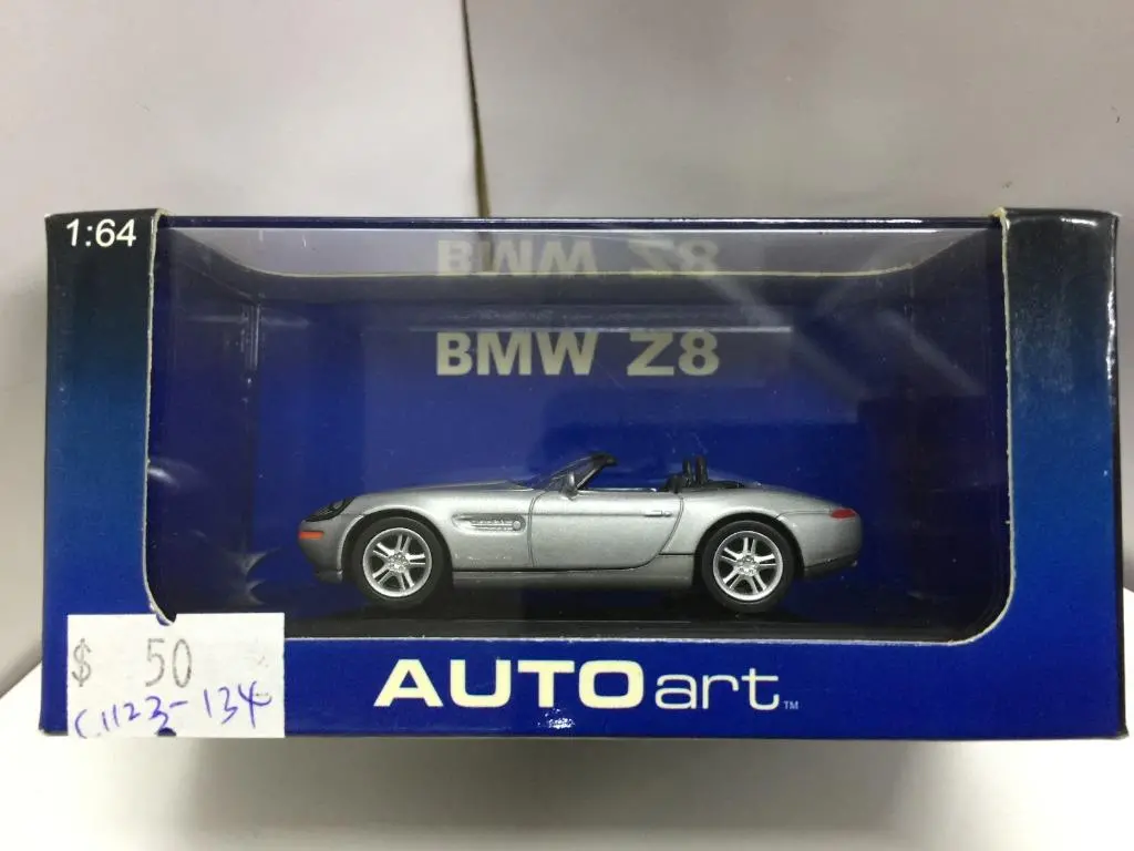 Autoart 1/64 Bmw Z8 Silver (20081) (C1123-134) 1