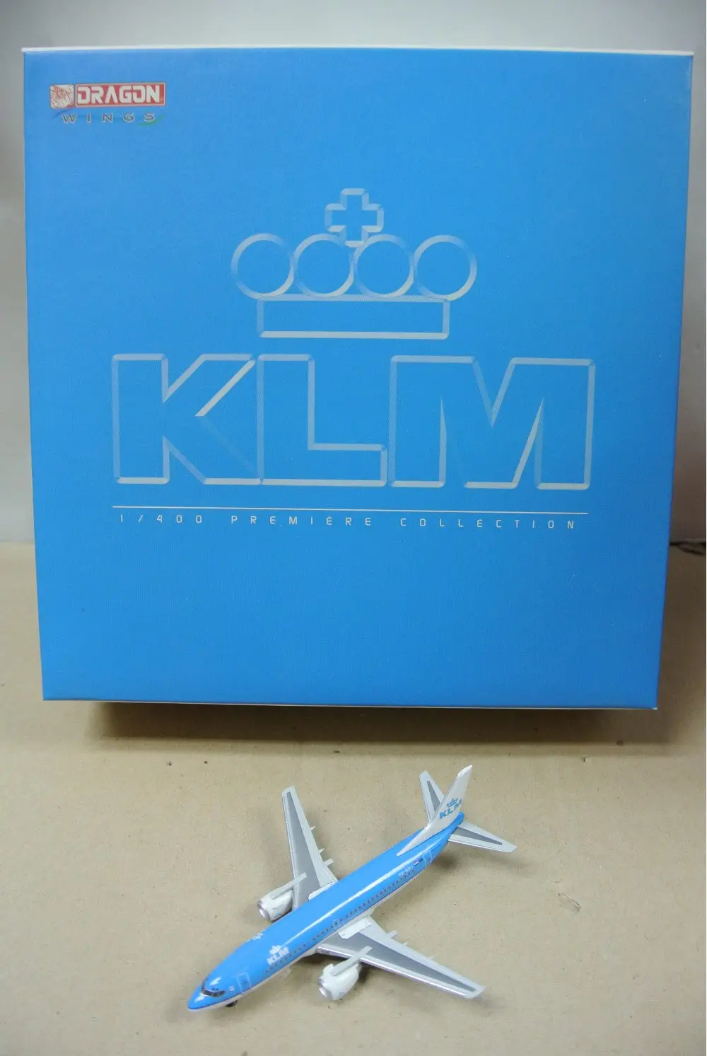 Dragon Wings 1/400 Klm B737-300 Ph-Bdj (55620) (Pa0) 1