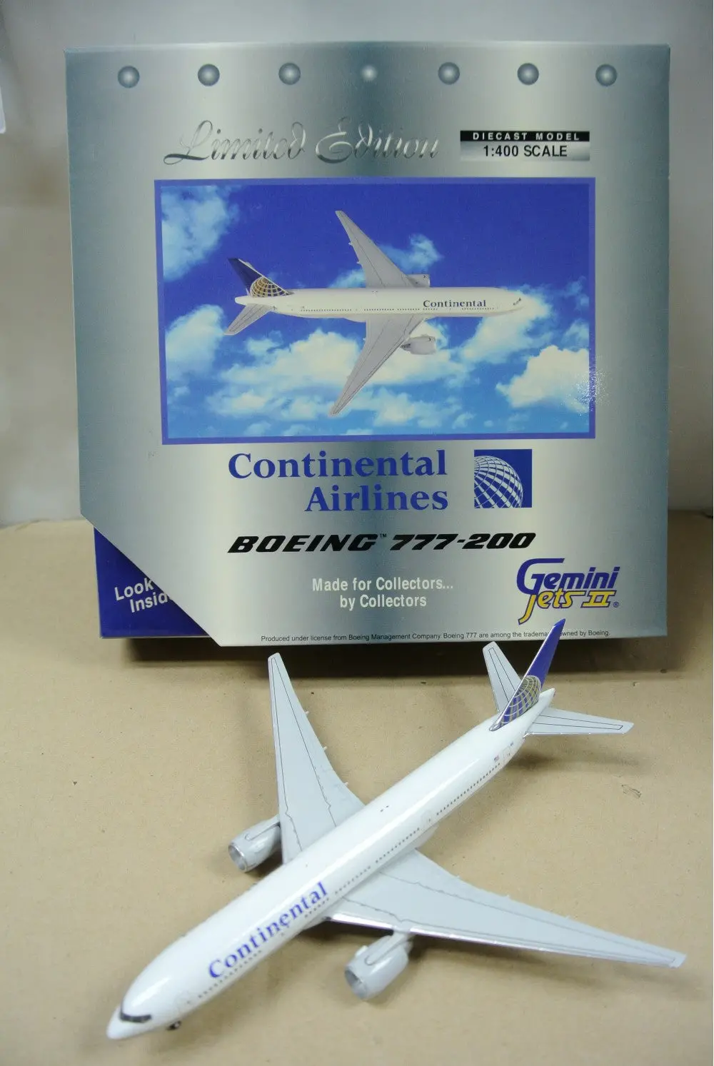 Gemini Jets 1/400 Continental Airlines Boeing 777-200 N77006 (Gjcoa376) (70376) (Piu10) 1