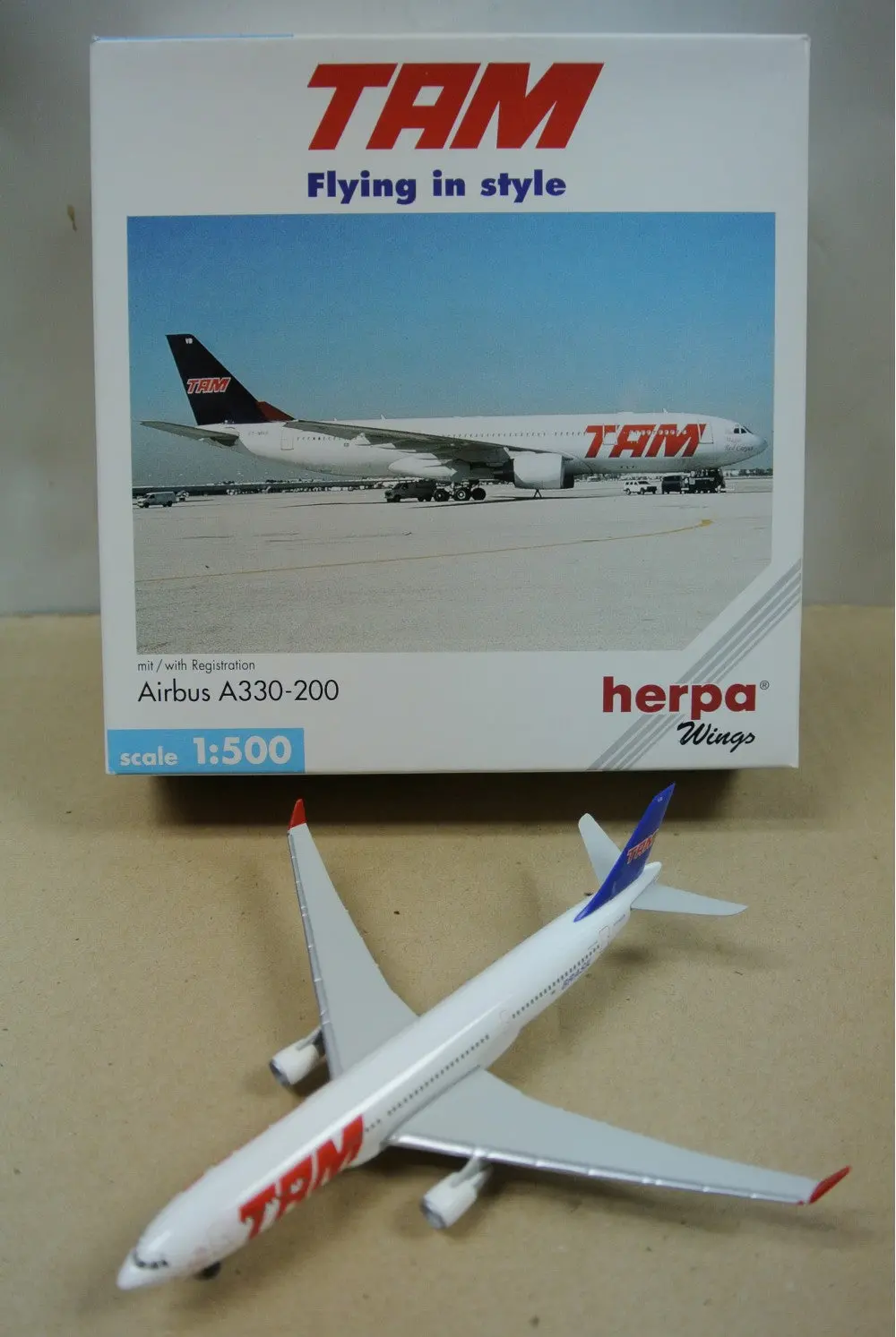 Herpa Wings 1/500 Tam Airbus A330-200 Pt-Mva (508353) (Piu10) 1