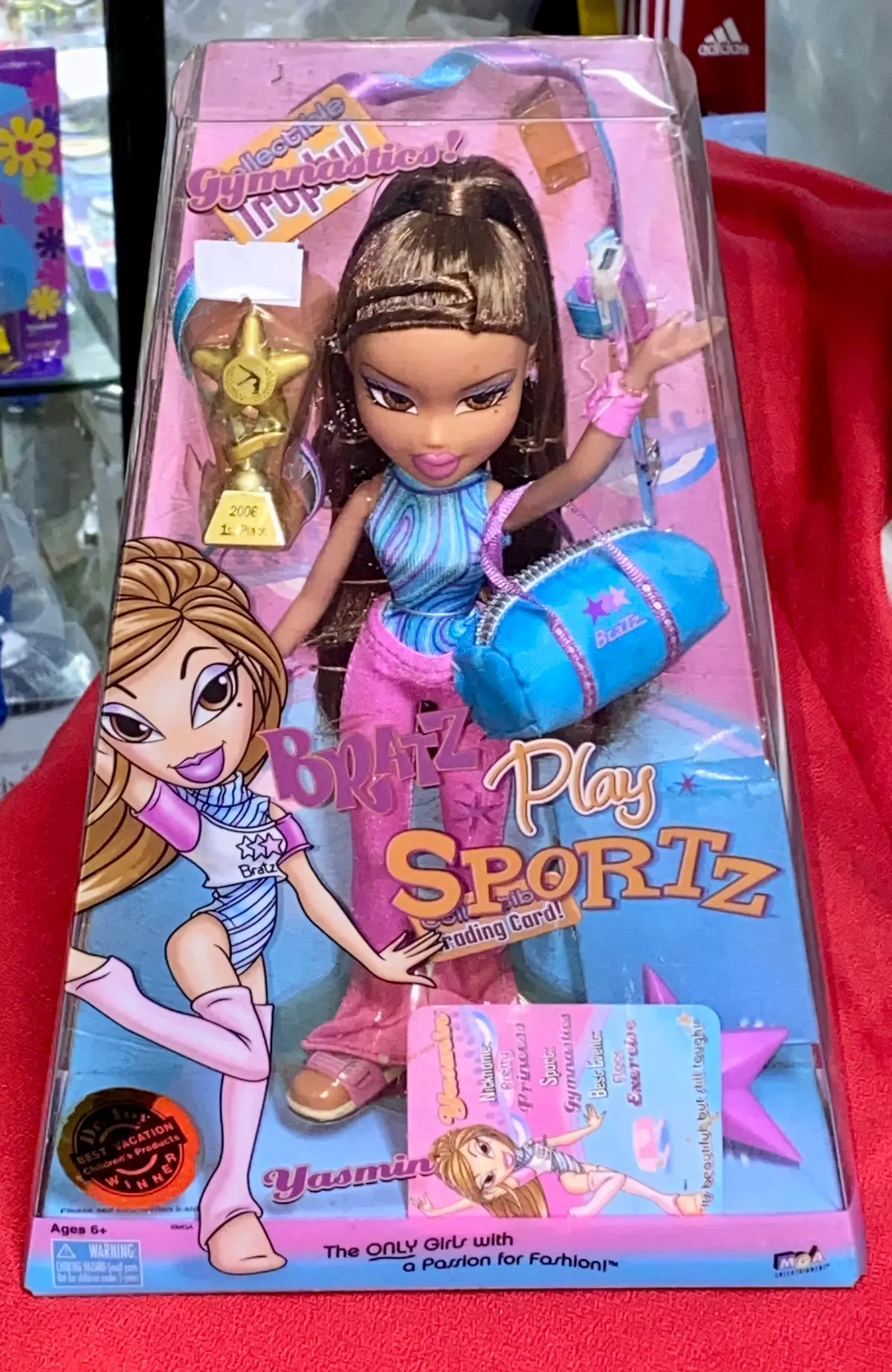 C1205 Mga 31316 Bratz Play Sportz Collection Gymnastics # Yasmin Doll 1