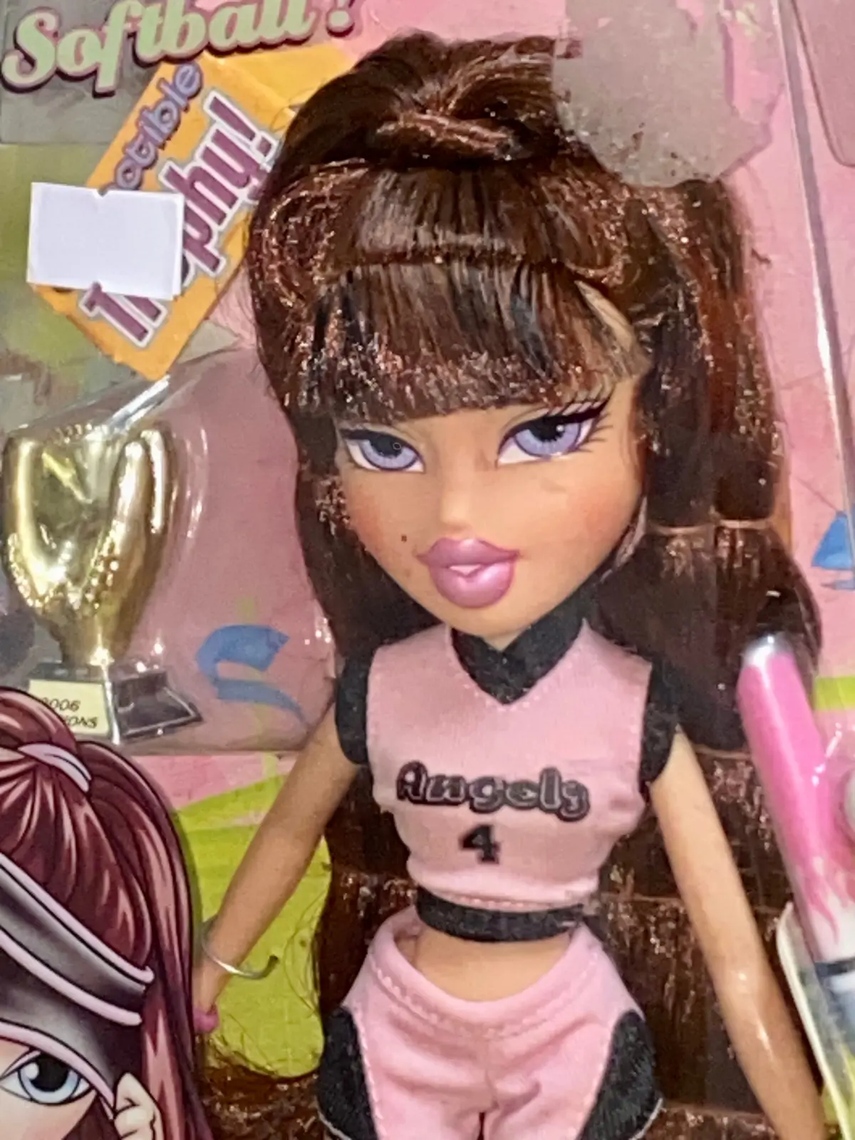 C1205 Mga 31318 Bratz Play Sportz Collection Softball # Phoebe Doll 2