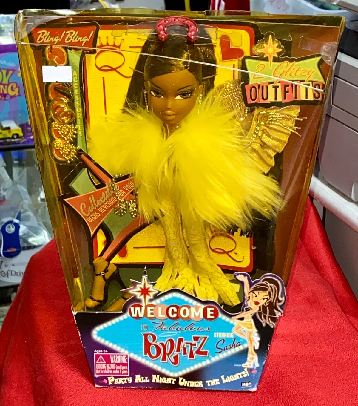 C1205 Mga 29209 Welcome To Fabulous Bratz Starring # Sasha Doll (2 Glitzy Outfits) Collectible Vegas Keychain 1