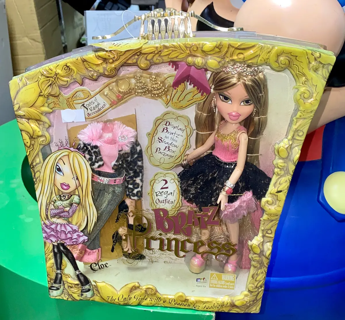 C1205 Mga 31363 Bratz Princess # Cloe Doll 1