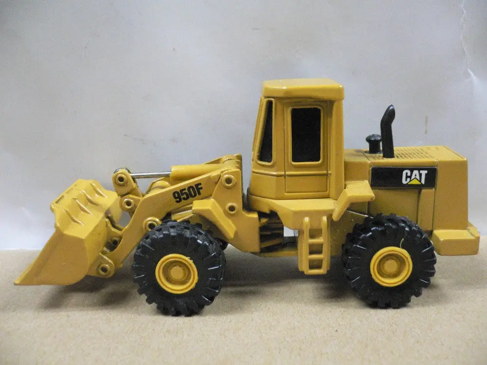 Ertl 1/64 Cat Caterpillar Tractor 950F Frontend Loader (Buy) 1