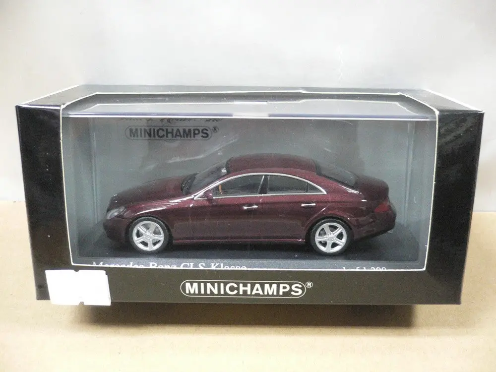 Minichamps 1/43 Mercedes-Benz Cls-Class 2004 Red Metallic (400 034302) (07927) (Piu129) 1