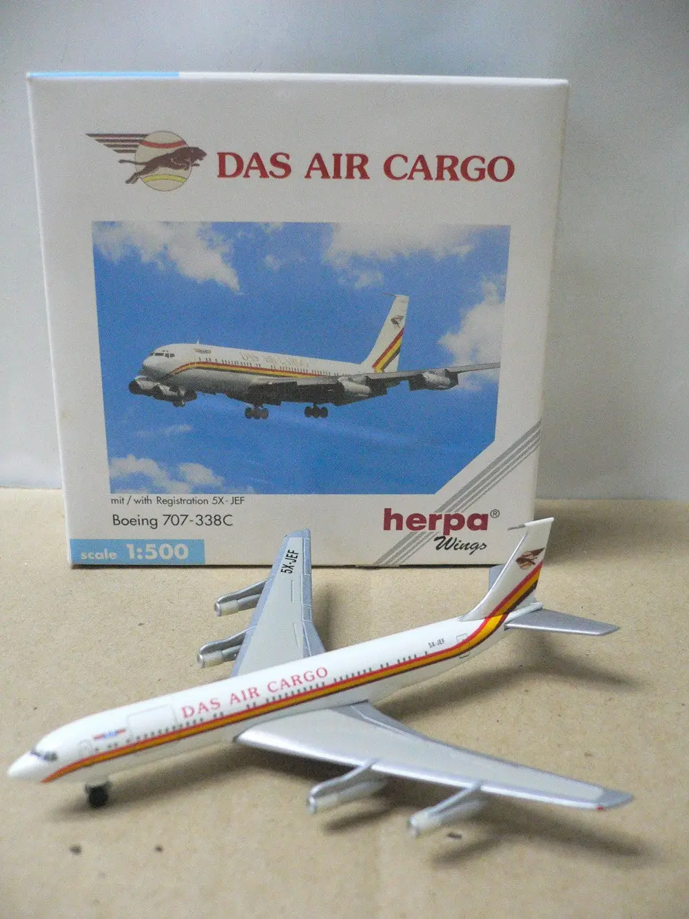 Herpa Wings 1/500 Das Air Cargo Boeing 707-338C 5X-Jef (511759) (Pa0) 1