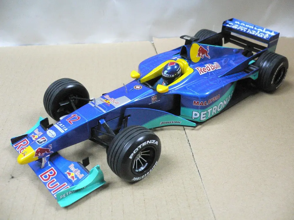 Minichamps 1/18 Red Bull Sauber Petronas C18 1999 #12 (Buy) 1