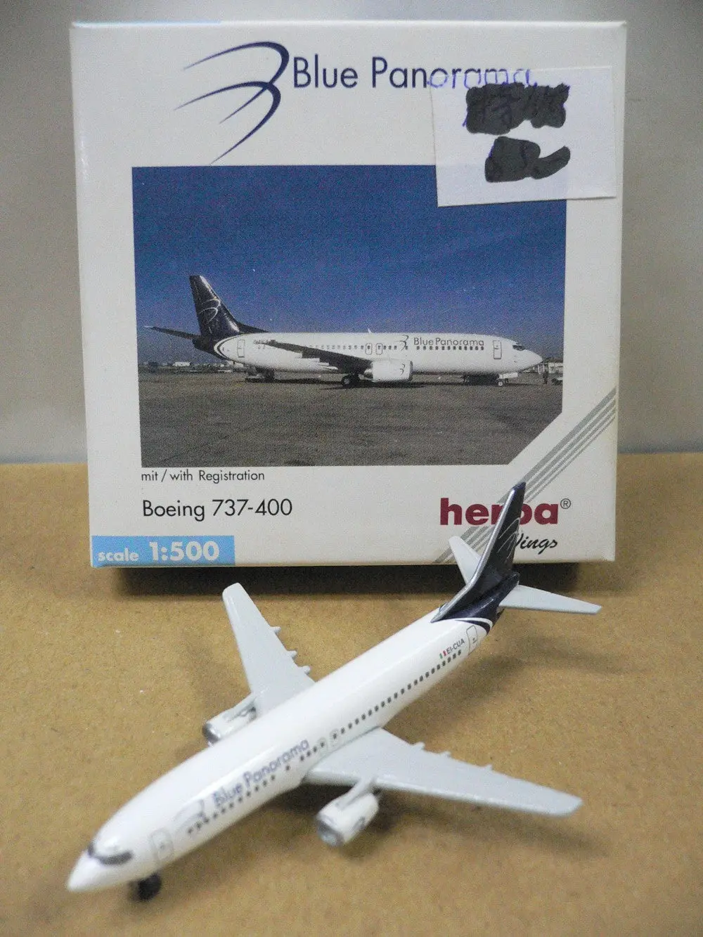 Herpa Wings 1/500 Blue Panorama Boeing 737-400 Ei-Cua (501347) (Pa0) 1