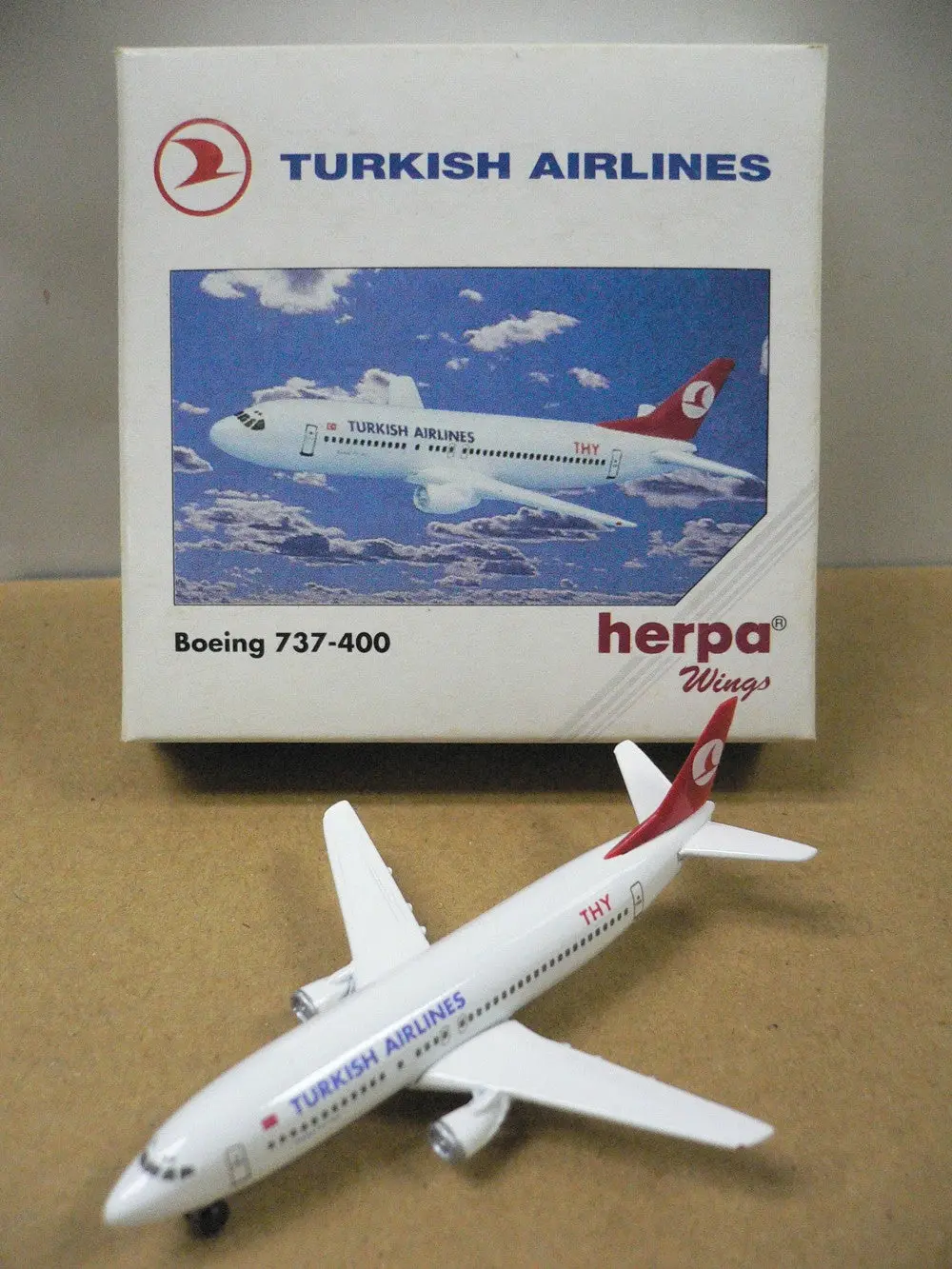 Herpa Wings 1/500 Turkish Airlines Boeing 737-400 Thy (501224) (Pa0) 1