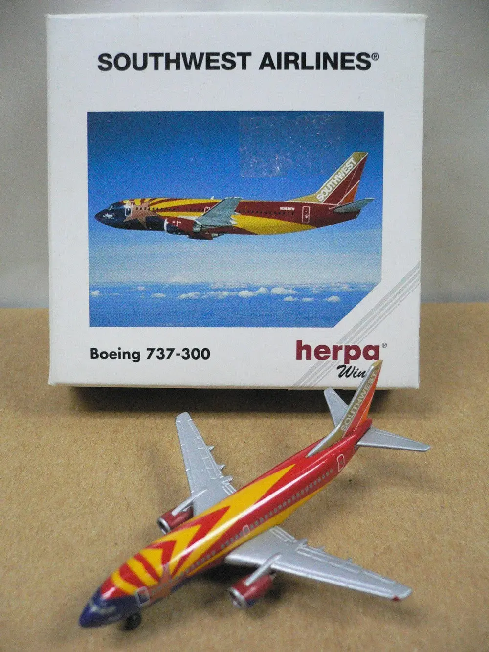 Herpa Wings 1/500 Southwest Airlines Boeing 737-300 (500531) 1