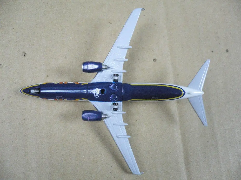 Gemini Jets 1/400 Ata Boeing 737-800 N301tz (Gjata250) (70250) (Piu10) 2