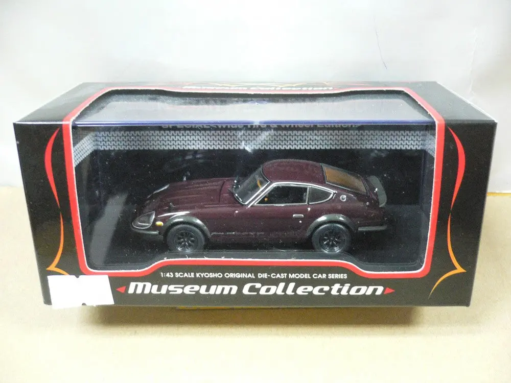 Kyosho 1/43 Nissan Fairlady 240Zg Wide Wheel Maroon (03166M) (04057) (Piu) 1