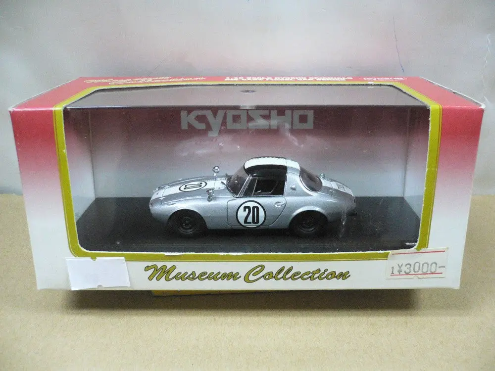 Kyosho 1/43 Toyota Sports S800 '65 Silver #20 (03092A) (01951) (Piu) 1