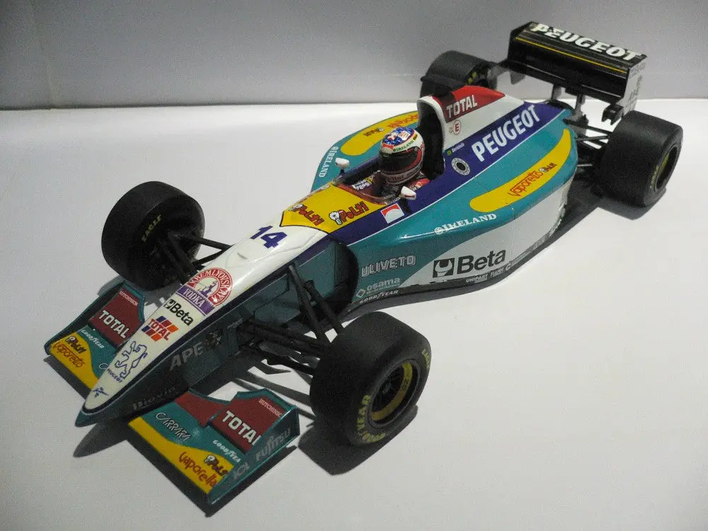 Minichamps 1/18 Jordan Ejr Peugeot 195 #14 (Buy) 1