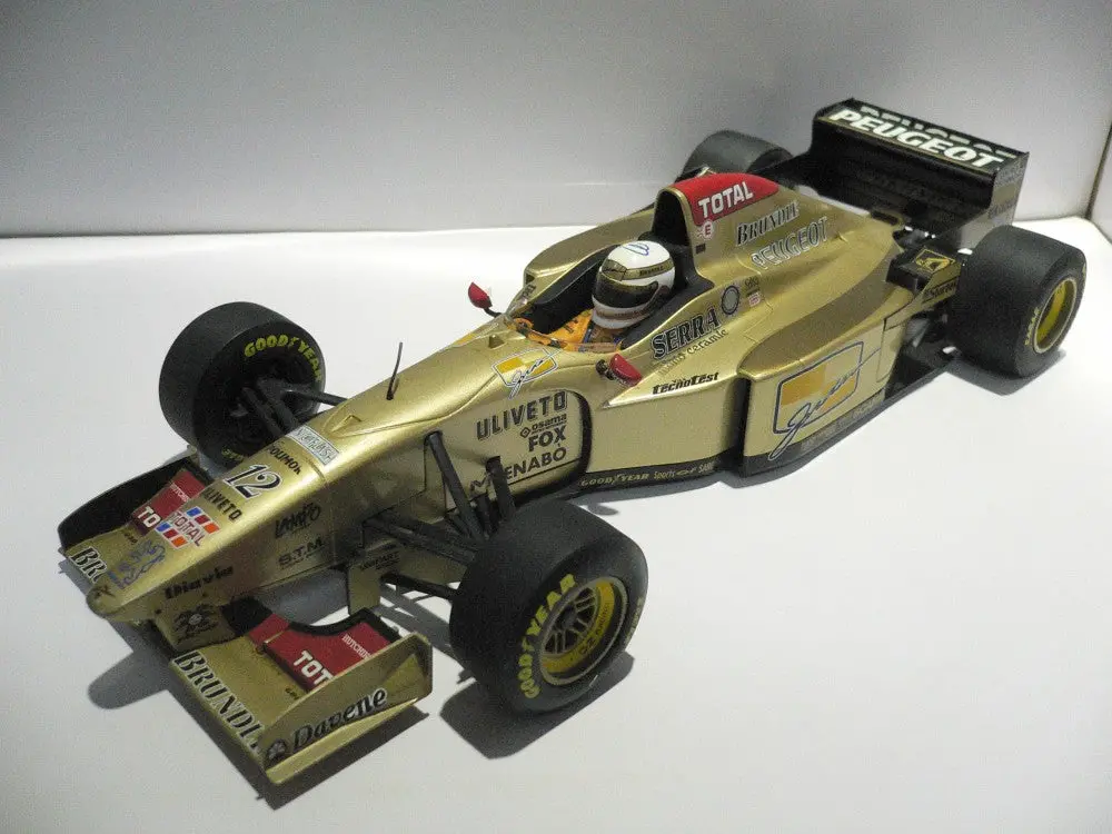 Minichamps 1/18 Jordan 196 Peugeot Martin Brundle 1996 #12 (Buy) 2