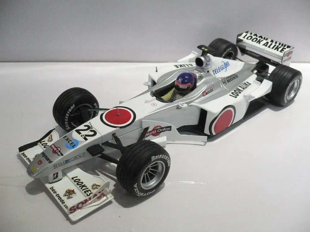Minichamps 1/18 Bar 02 Honda 2000 J. Villeneuve #22 (Buy) 1