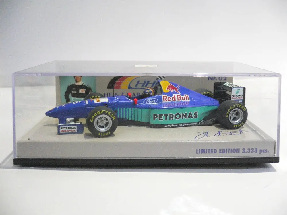 Minichamps 1/43 Red Bull Sauber Ford Launch Version 1996 Heinz-Harald Frentzen #15 (511 964385) (01575) (Buy) 1