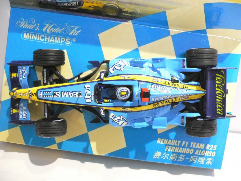 Minichamps 1/43 Renault F1 Team R25 Fernando Alonso #5 (403 050025) (06712) (Buy) 2