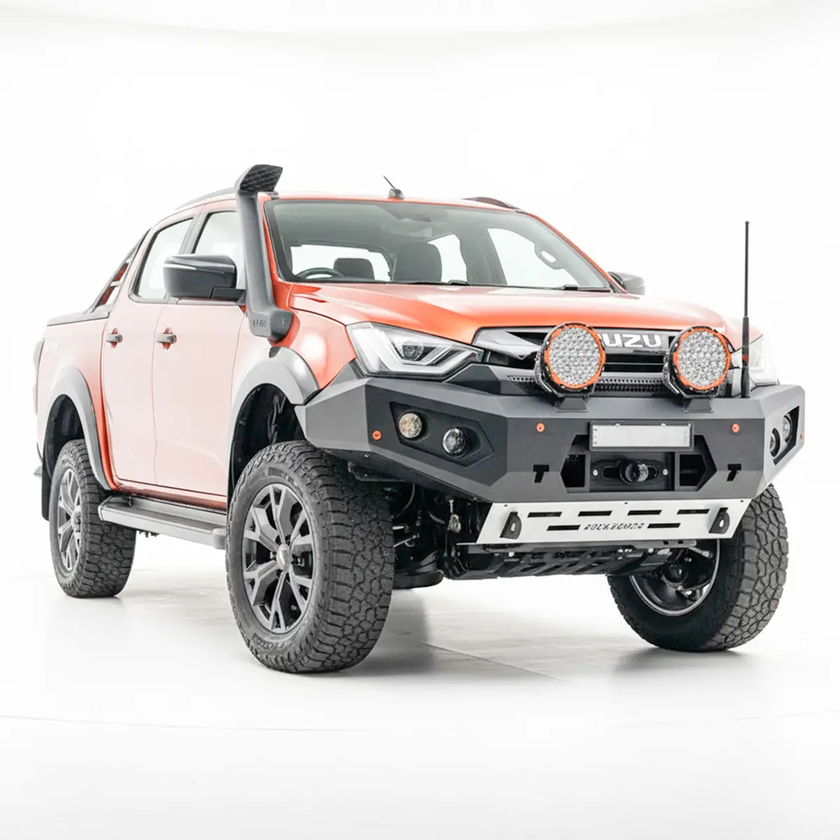 Isuzu Dmax No Loop Bull Bar  08/2020 - 04/2024 Gt Bumper | Hoopless Bullbar 1