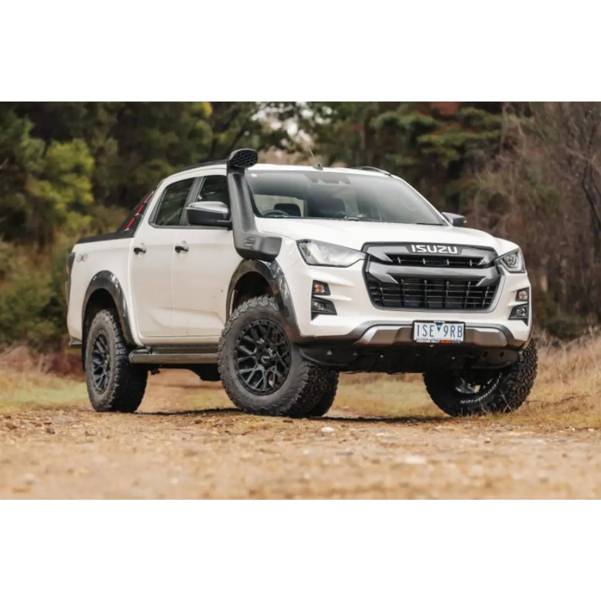 Safari Snorkel For Isuzu Mu-X (06/2021 - On), D-Max (06/2020 - On) 1
