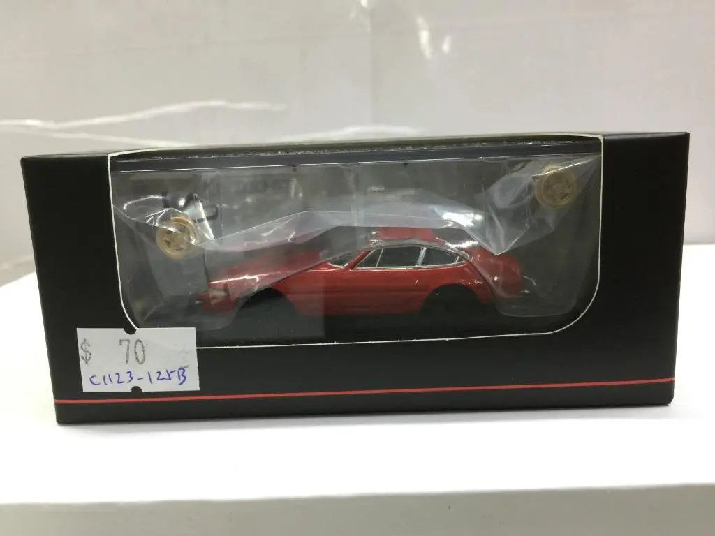Kyosho Ferrari 365 Gtb4 "Daytona" Red (Ks07046a9) (26392) (C1123-125B) 1