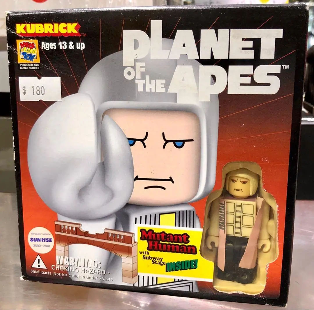 Medicom Kubrick Planet Of The Apes Mutant Human With Subway Stage (Buy-17020-Spk) 1