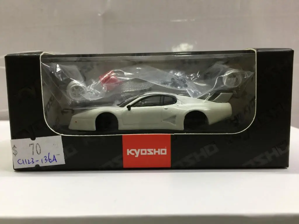 Kyosho Ferrari 512Bb Lm White (Ks07049a2) (25708) (C1123-136A) 1