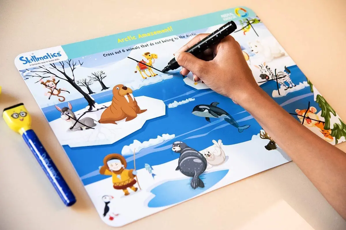 Skillmatics Animal Kingdom (3-6 Years)/ Reusable Activity Mats/ Educational Game With 2 Marker Pens/ Gifts For Kids 2