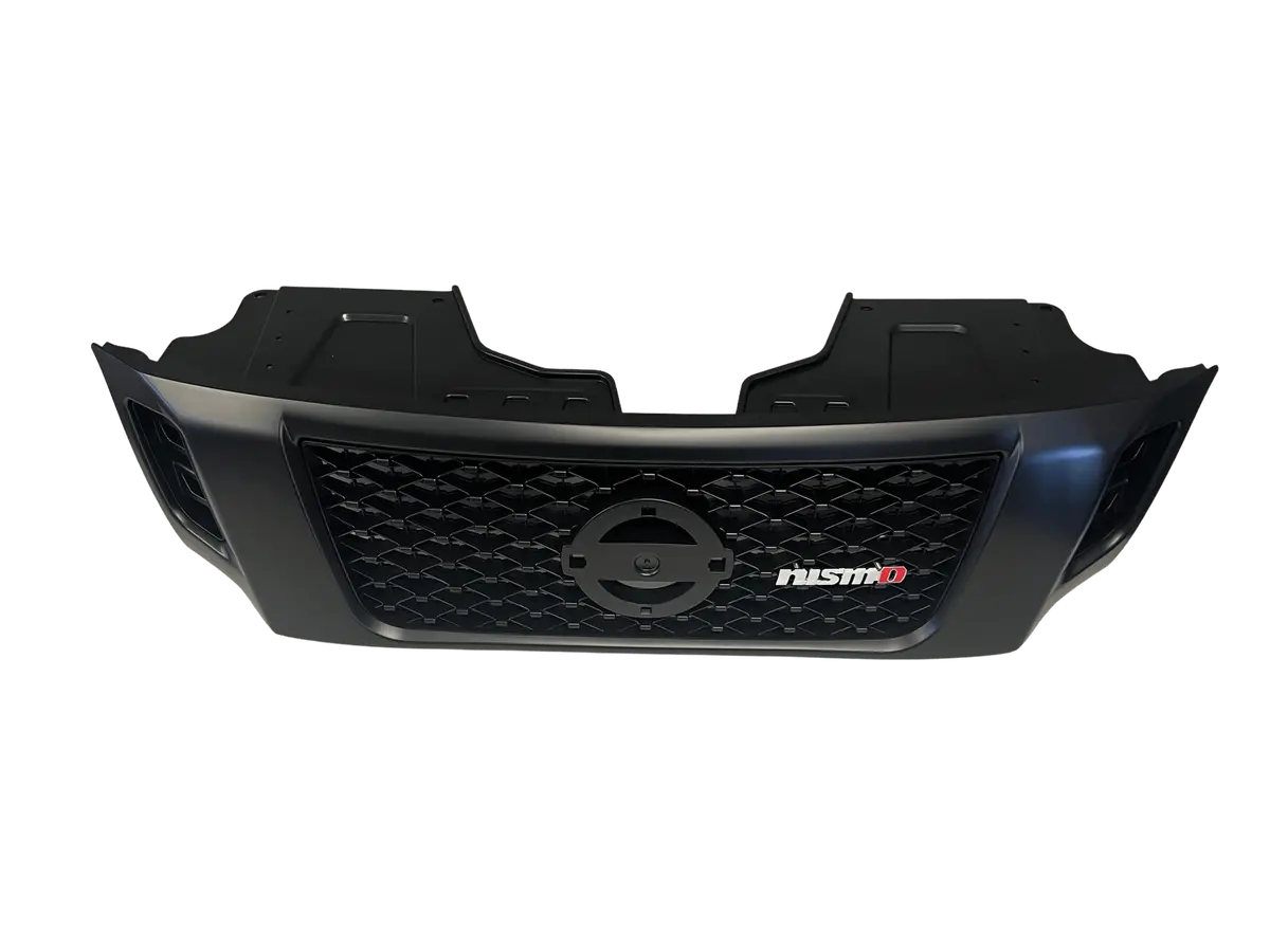 Np300 Navara Black Out Nismo Grill (2015 - 11/20) 1