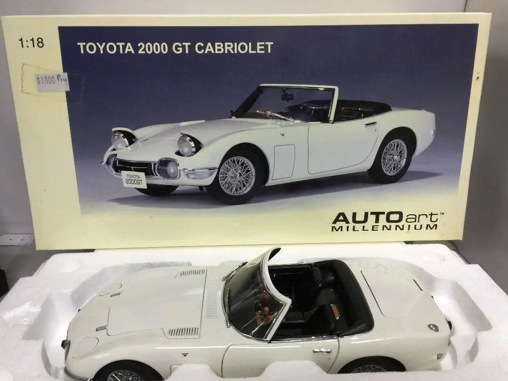 Autoart 1/18 Toyota 2000 Gt Cabriolet White (78733) (Piu) 1