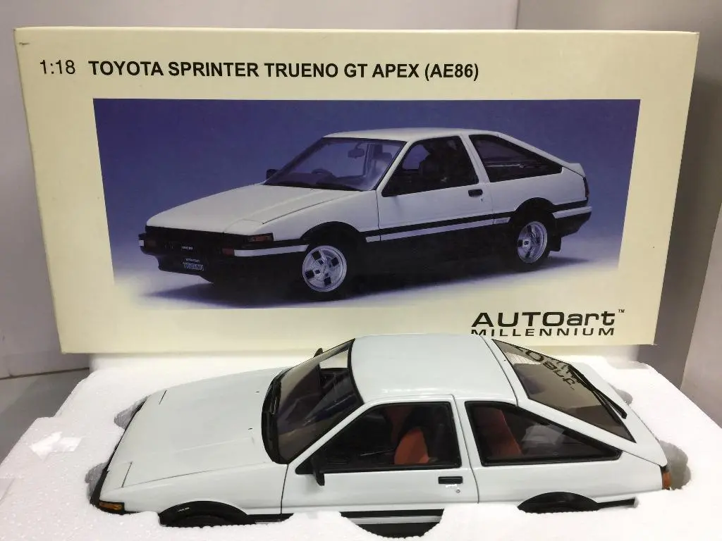 Autoart 1/18 Toyota Sprinter Trueno Gt Apex Ae86 White (78791) (Piu) 1