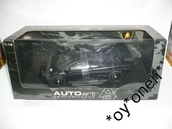 Autoart 1/18 Lamborghini Diablo Gtr Black (74522) (C802-152) 1